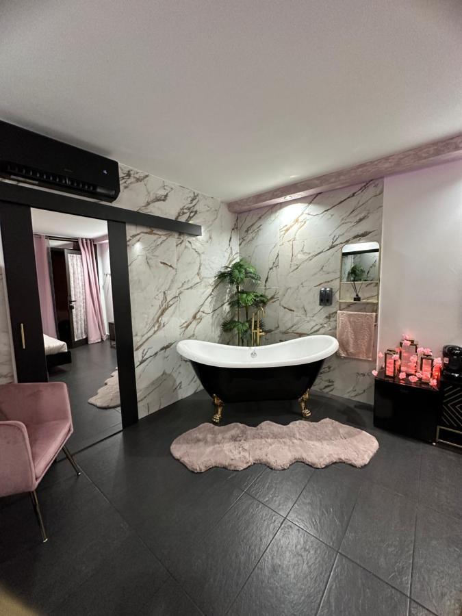 Habitacion Luxury Love Sant Carles De La Rapita Exterior photo